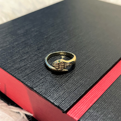 Δαχτυλίδι Golden Serpent