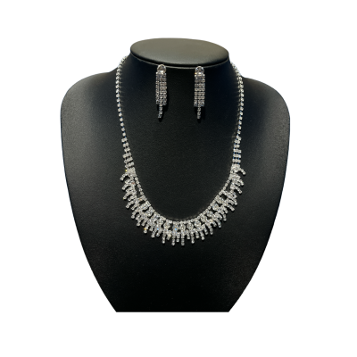 Σετ κολιέ και σκουλαρίκια Umbral ασημί Σετ κολιέ και σκουλαρίκια Umbral ασημί